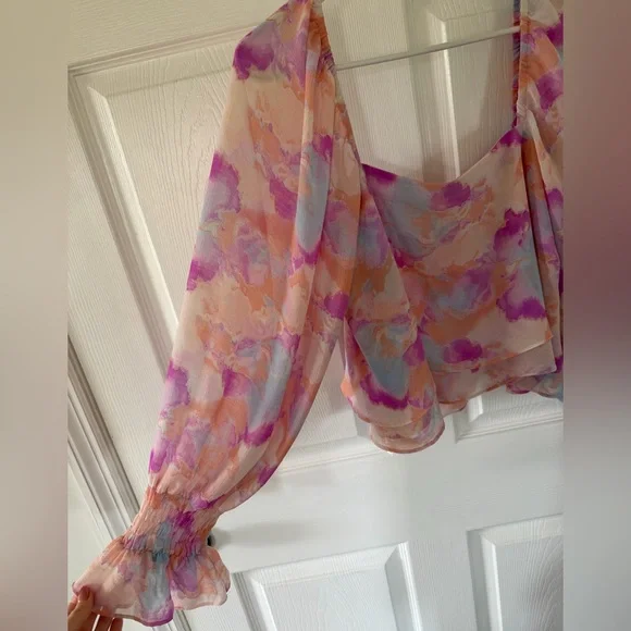 Buddy Love Pastel Watercolor Cropped Top Small - Picture 4 of 5